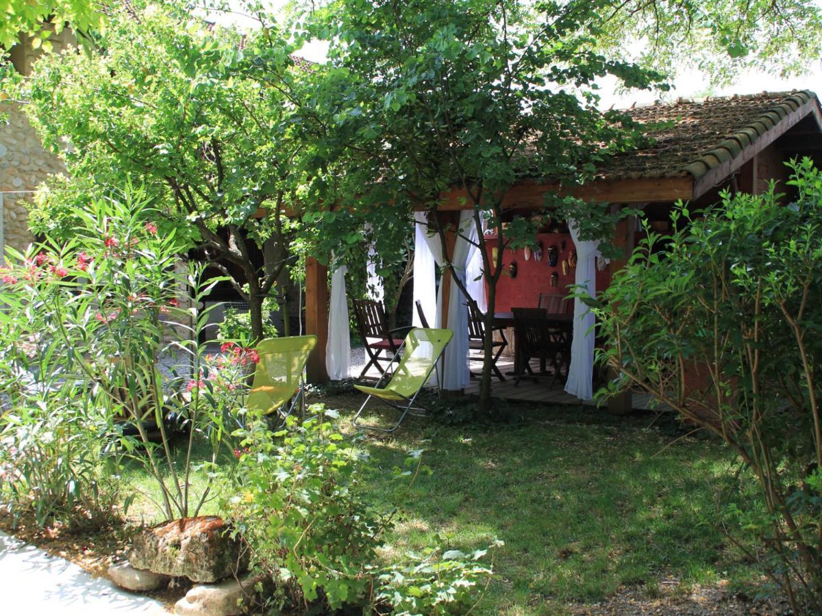 Les Pascals Bed & Breakfast Saint-Paul-les-Romans Luaran gambar