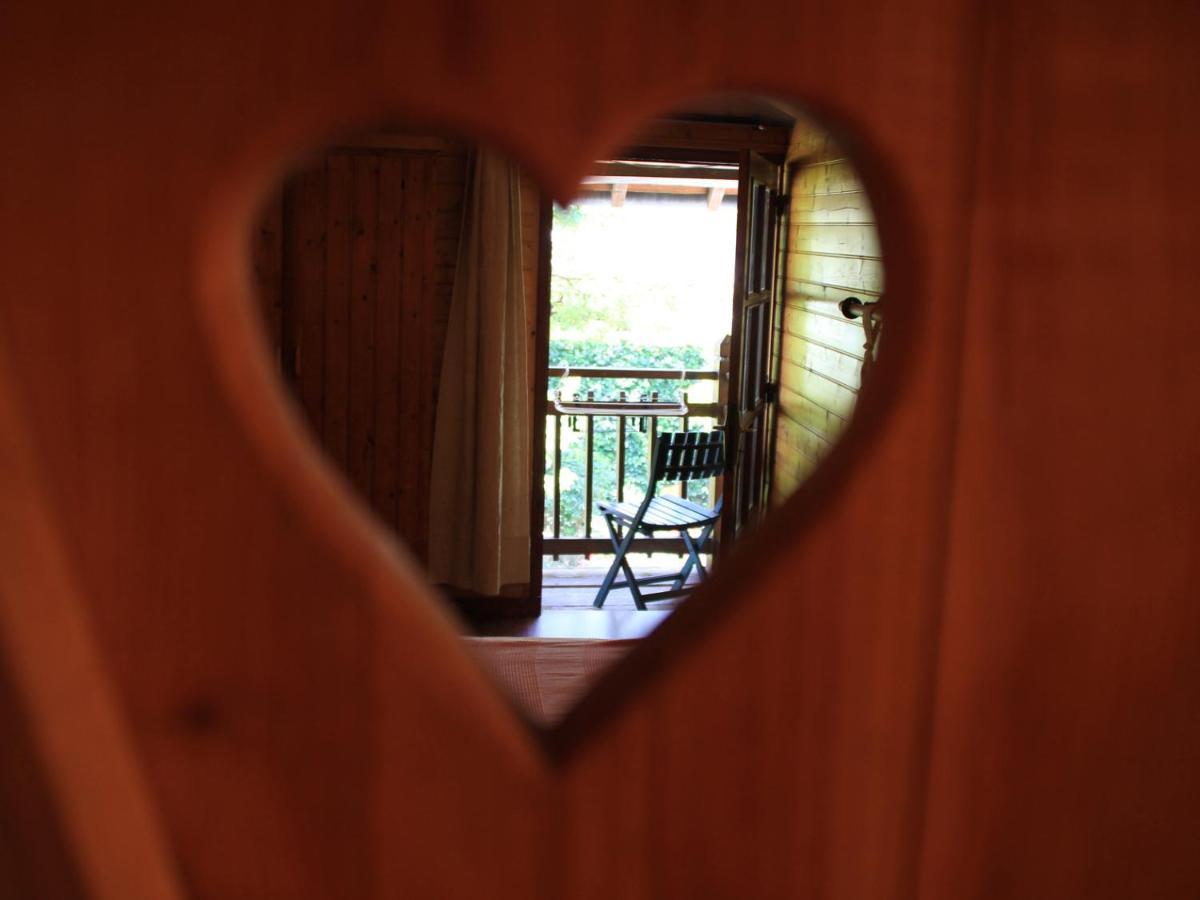 Les Pascals Bed & Breakfast Saint-Paul-les-Romans Luaran gambar